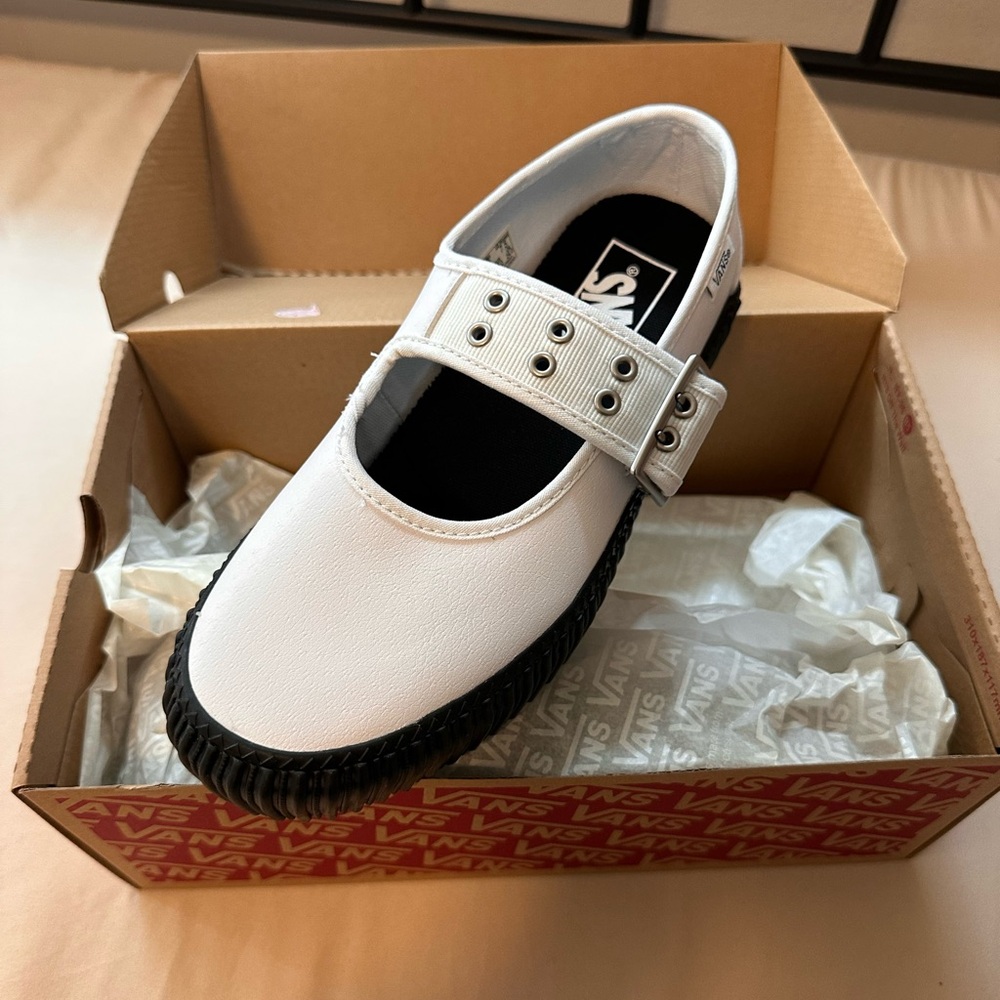 Vans White Mary Jane Creeper